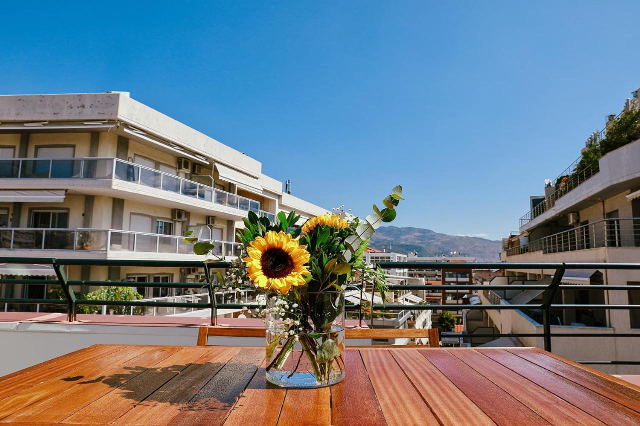 The First Key Luxury & Small Apartment In The Center Of İskeçe Dış mekan fotoğraf